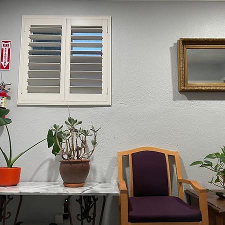 Private Room In Los Angeles With Ac, Strong Wifi, Smart Tv, Work Desk Near Sofi Stadium Exterior photo