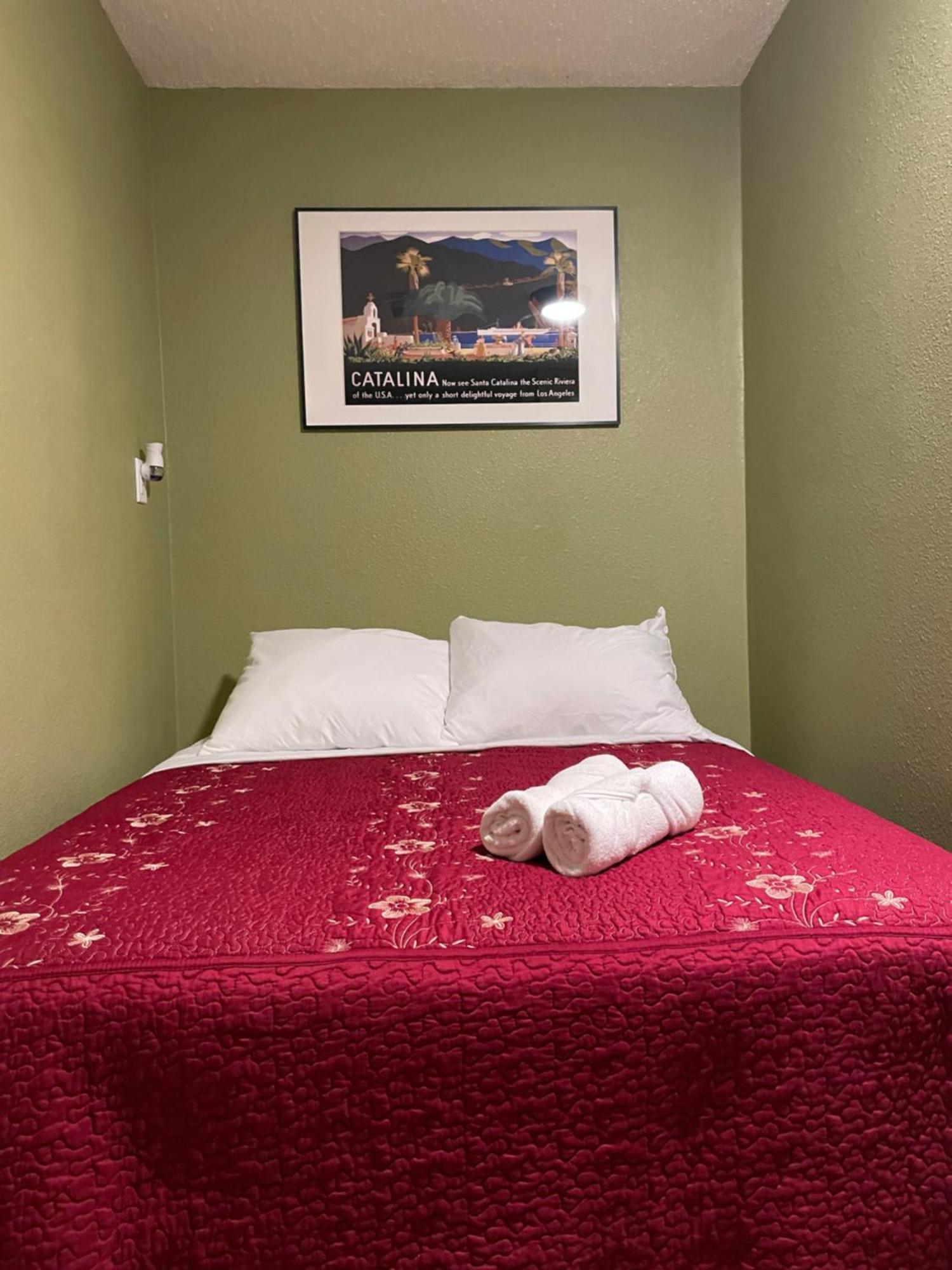 Private Room In Los Angeles With Ac, Strong Wifi, Smart Tv, Work Desk Near Sofi Stadium Exterior photo