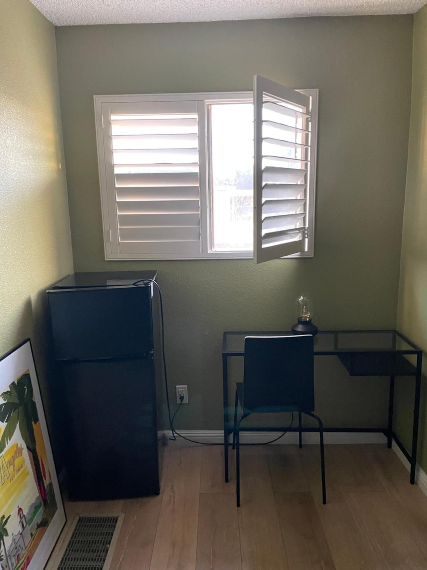 Private Room In Los Angeles With Ac, Strong Wifi, Smart Tv, Work Desk Near Sofi Stadium Exterior photo