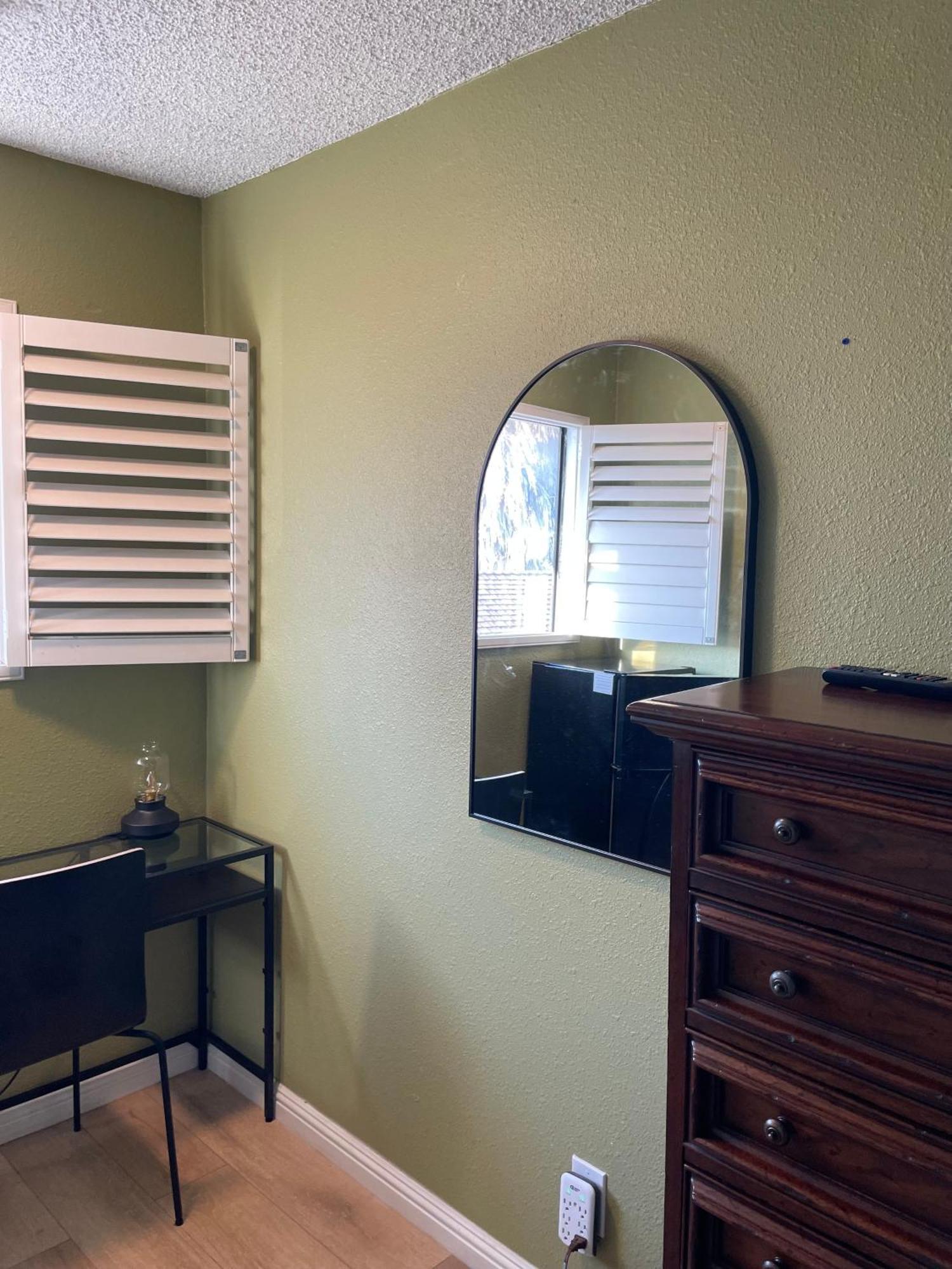 Private Room In Los Angeles With Ac, Strong Wifi, Smart Tv, Work Desk Near Sofi Stadium Exterior photo