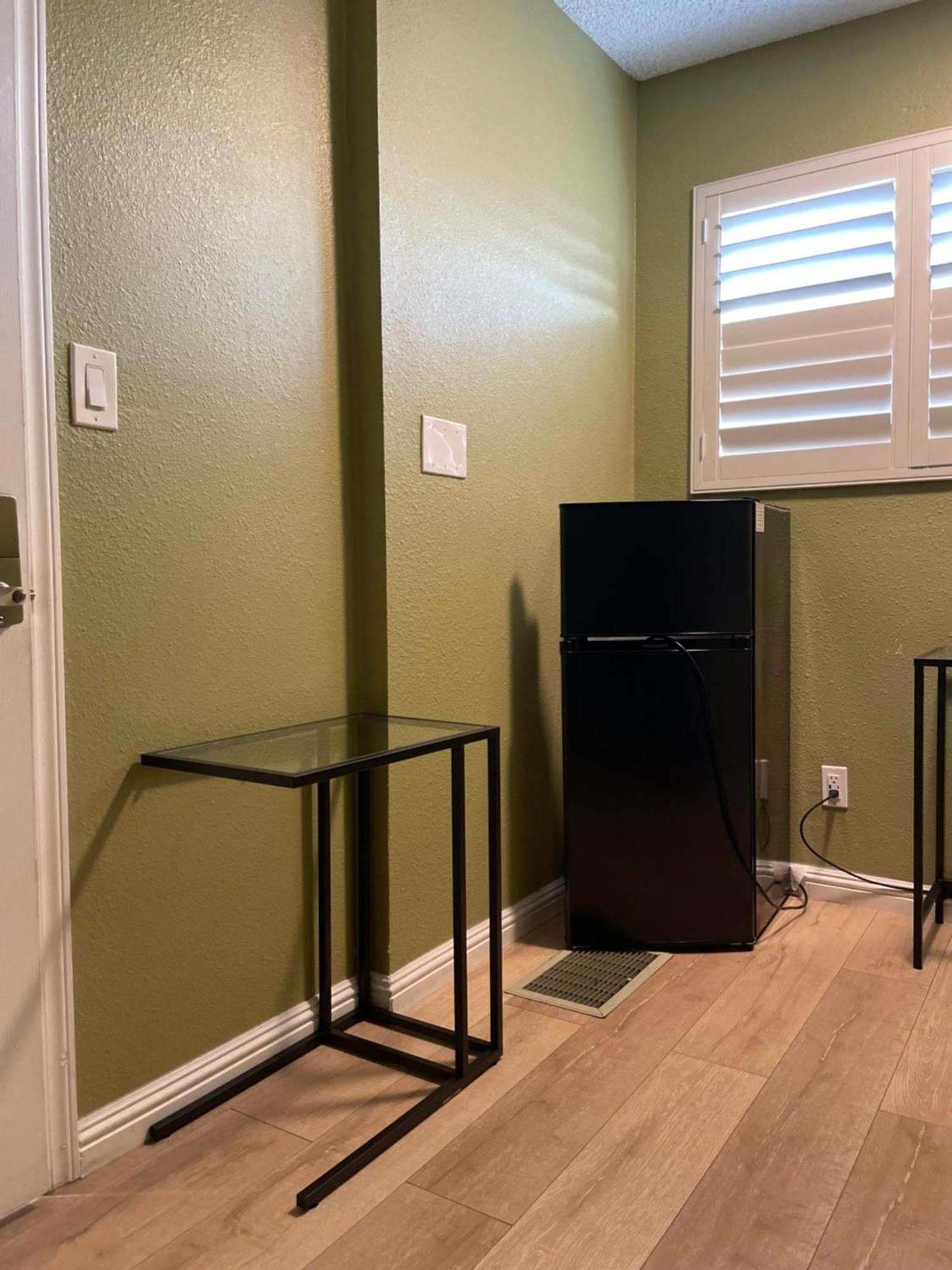 Private Room In Los Angeles With Ac, Strong Wifi, Smart Tv, Work Desk Near Sofi Stadium Exterior photo